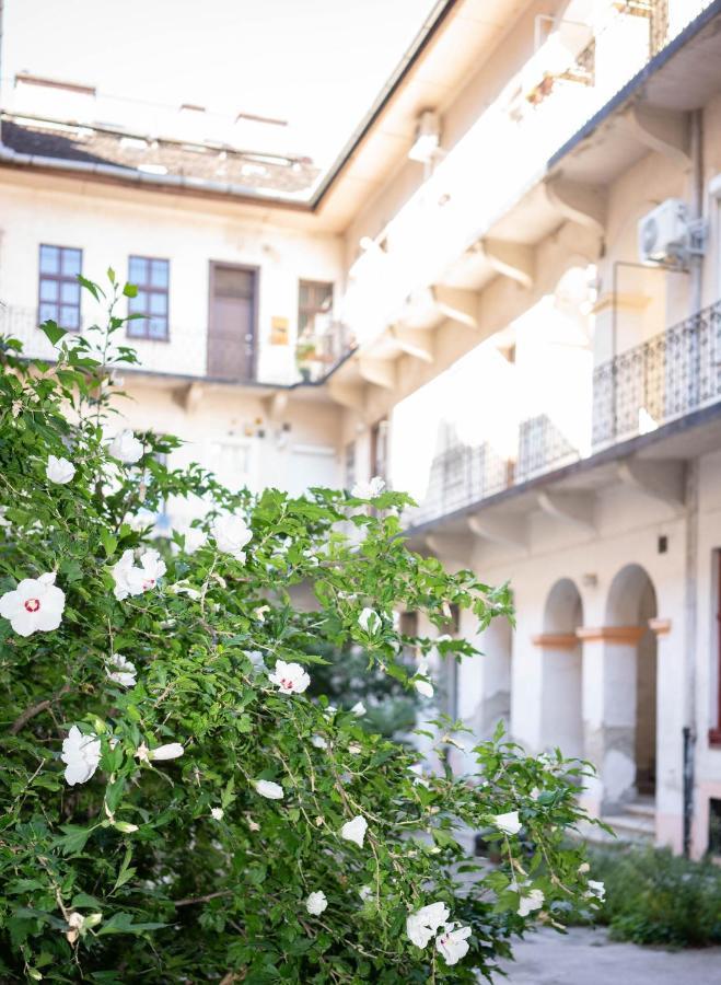 Free Parking! Linden Apartment, Ac, Smart Tv, Wifi Budapest Ngoại thất bức ảnh